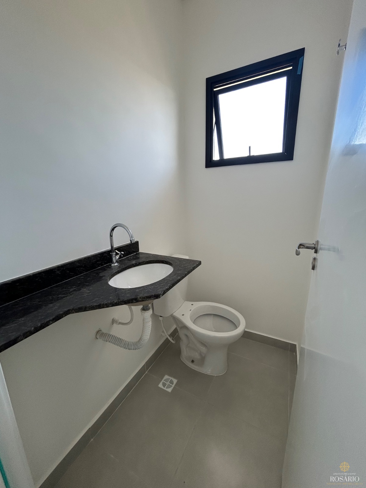 Apartamento à venda na praia do tenório ubatuba de 1 dormitó