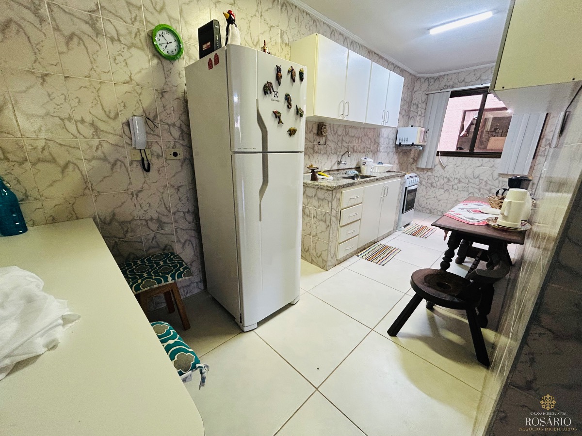 Apartamento à venda de 2 dormitórios no bairro de itaguá uba