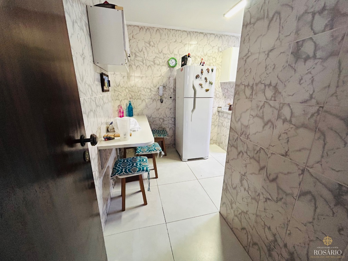 Apartamento à venda de 2 dormitórios no bairro de itaguá uba