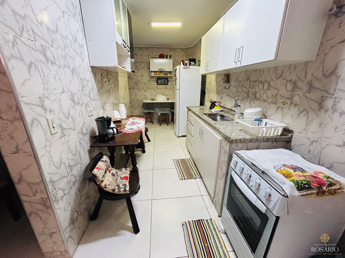 Apartamento à venda de 2 dormitórios no bairro de itaguá uba