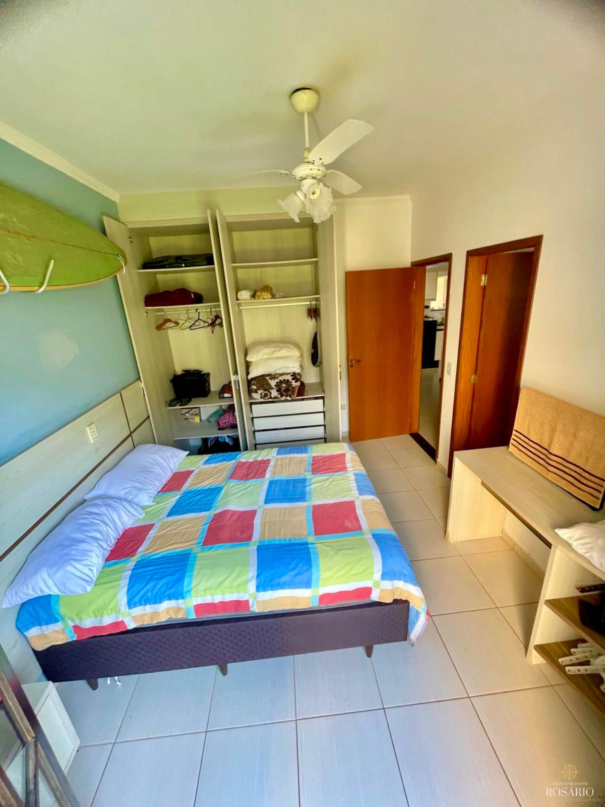 Casa com 04 suítes à venda nas toninhas