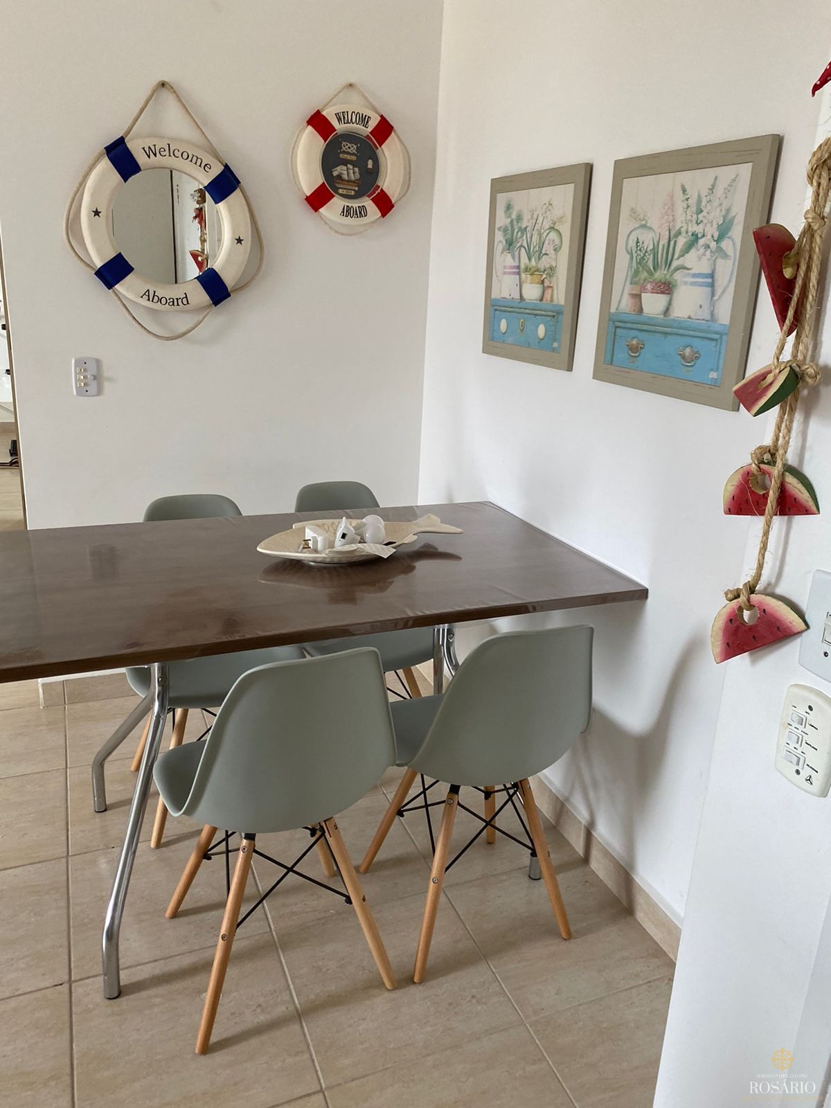 Apartamento de 02 Dormitórios a Venda No Itaguá
