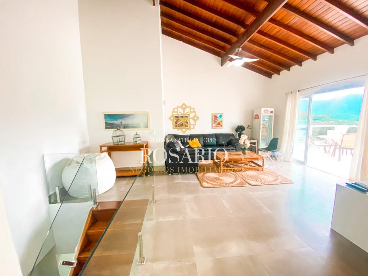Cobertura com 4 dormitórios e vista para o mar à venda